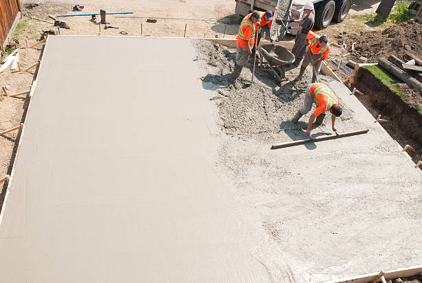 Best Concrete Sidewalk Installation in Riverside, CT